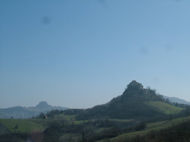 castellorossenaecanossa.jpg
